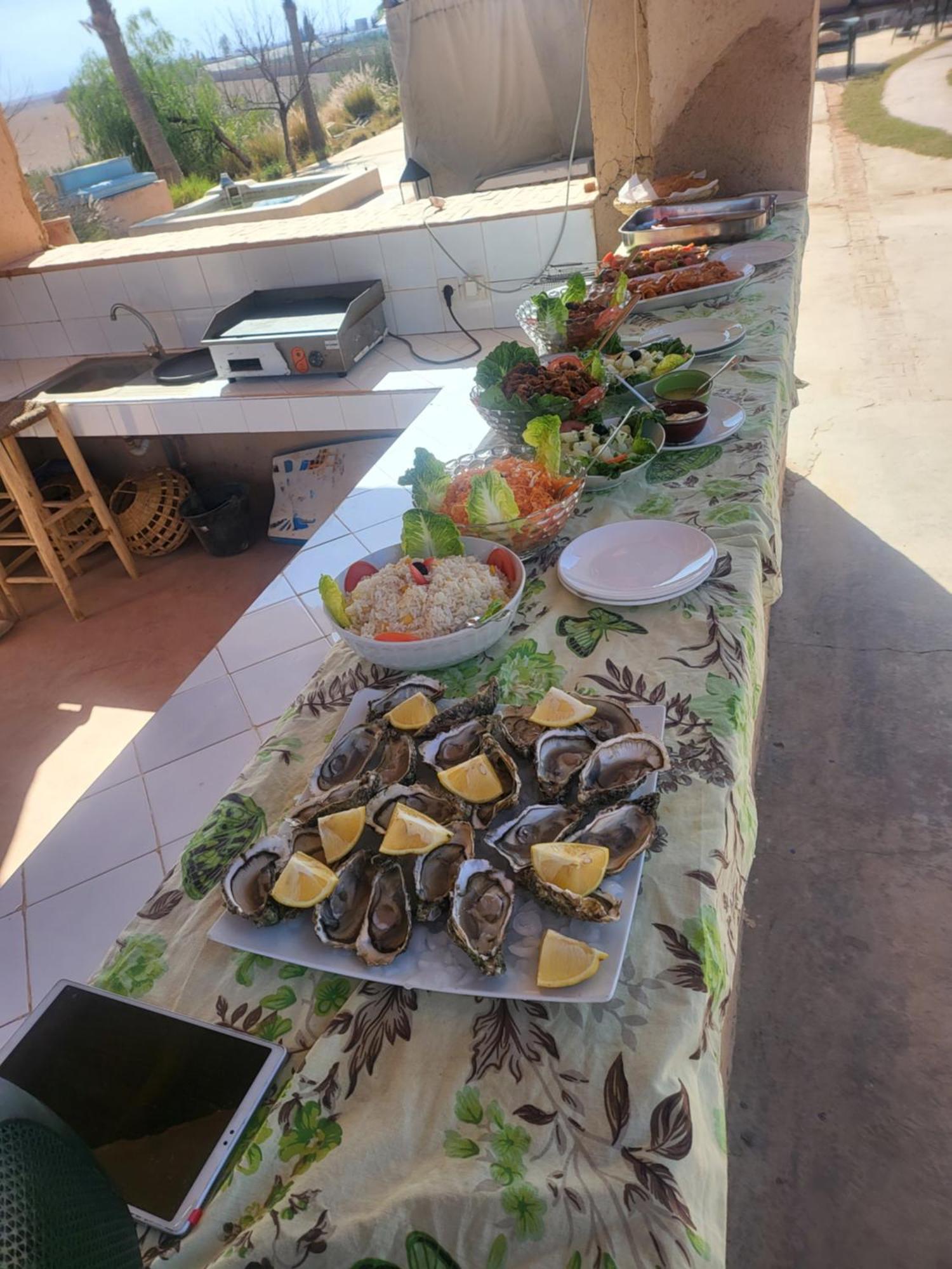 Bed and Breakfast Les Jardins D Amizmiz 6 Piscines Wawizelte Exterior foto