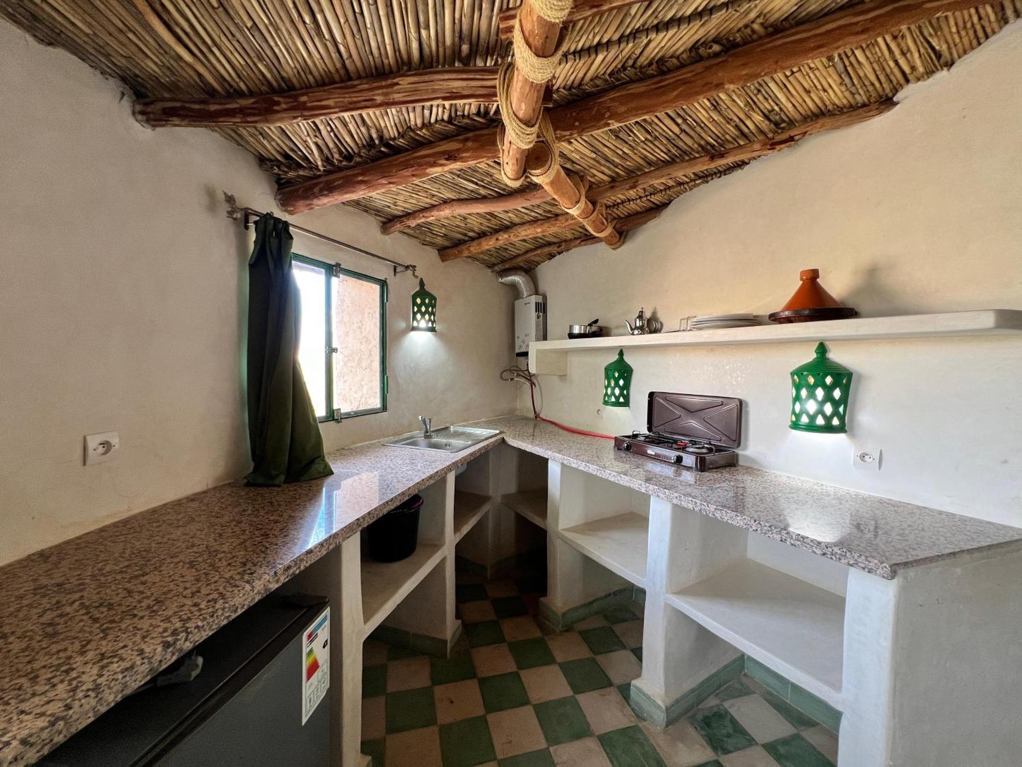 Bed and Breakfast Les Jardins D Amizmiz 6 Piscines Wawizelte Exterior foto