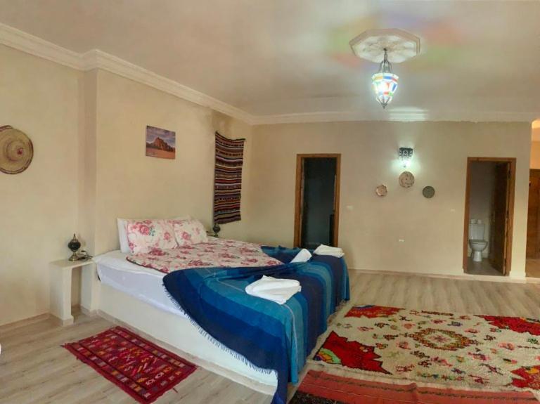 Bed and Breakfast Les Jardins D Amizmiz 6 Piscines Wawizelte Exterior foto